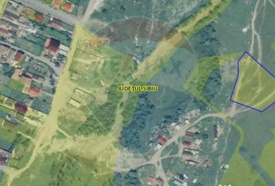 Teren de 4500 mp, în Ștrand