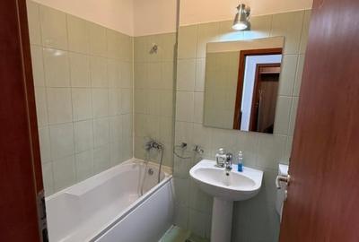 Garsonieră decomandată, mobilată în Titan - 4