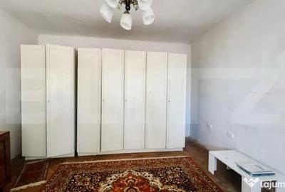 Casă cu 3 camere cu Teren 374 Mp în Central - 1