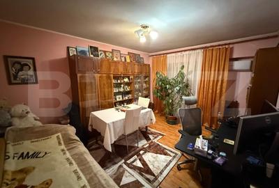 Apartament de 4 camere, 2 bai si 2 balcoane, 92 mp totali, zona Dacia - 2