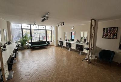 Spațiu comercial, de 180 mp, în Central - 2