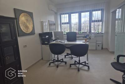 Birou, de 36 mp, în Central - 3