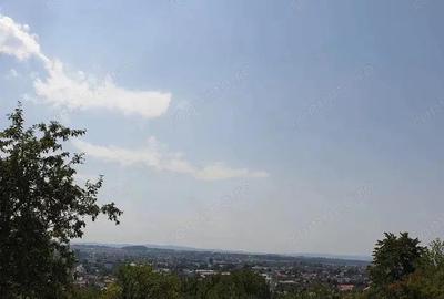 Teren intravilan 10 ari cu priveli?te panoramica, zona de case, Centru Vechi - 3