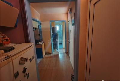 Apartament cu 4 camere decomandat în Caransebeș - 3