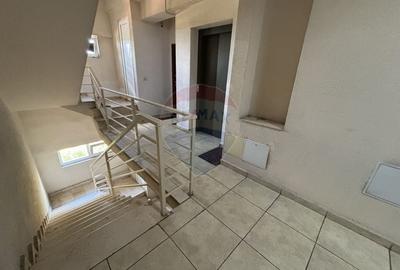 OPORTUNITATE Apartament 3 camere de vanzare in zona Giulesti OPORTUNITATE Apartament 3 camere de vanzare in zona Giulesti - 12