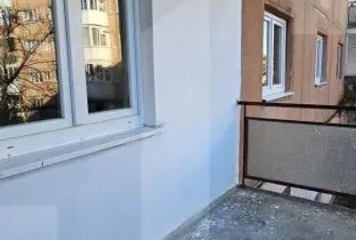 Apartament 3 camere, 2 bai complet renovat, etaj 1, semicentral - 2