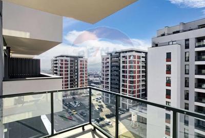 Apartament cu 3 camere decomandat în UTA - 8