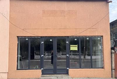 Spațiu comercial, de 150 mp, în Central - 1