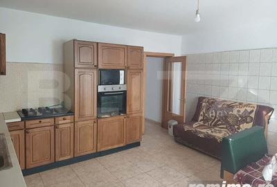 Casă cu 9 camere cu Teren 700 Mp în Turda - 2