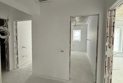 Apartament cu 2 camere decomandat în 1 Decembrie 1918