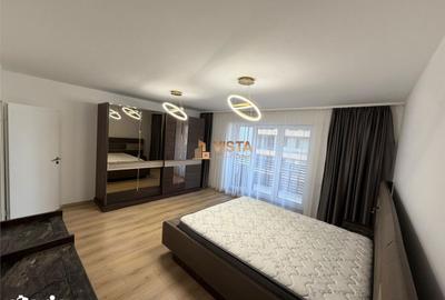 Apartament cu 2 camere, mobilat în Tractorul - 12