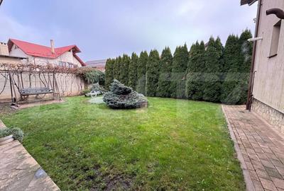 Casa impresionanta , 250 mp , cu gradina generoasa 1000 mp , Scheia - 4