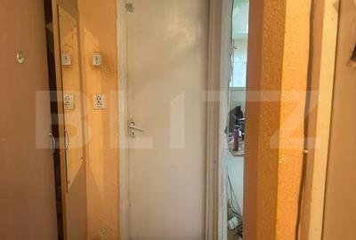 Apartament 4 camere decomandate, 2 bai, 2 balcoane, 80 mp, etaj intermediar - 6