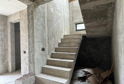 Vand casa moderna la gri - spatiu generos, materiale premium - 6