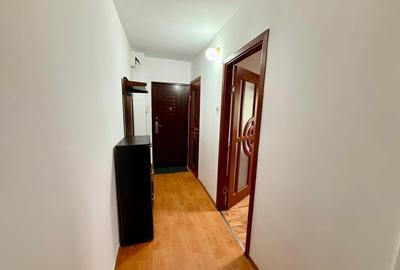 Apartament 2 camere, decomandat, situat Intre Lacuri - 5