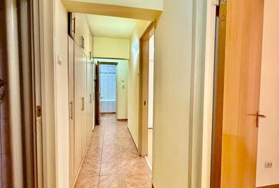Apartament cu 4 camere decomandat în Tineretului - 6
