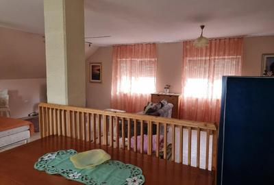 Casă cu 5 camere cu Teren 400 Mp în Băile 1 Mai - 11