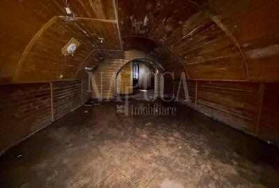 Spațiu comercial, de 195 mp, în Central - 5