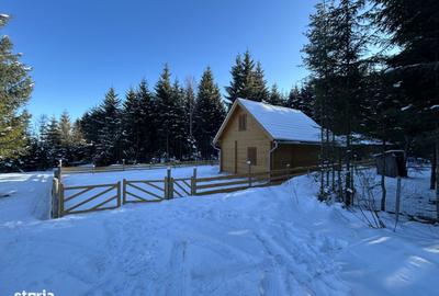 Casă cu Teren 5500 Mp în Sântimbru - 2