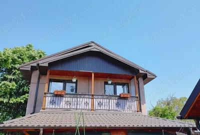 Casă cu 6 camere cu Teren 430 Mp în Central - 1