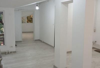 Casă cu 4 camere în Progresul - 8