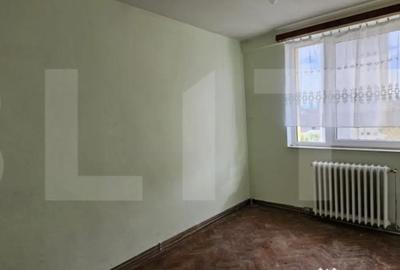 Apartament cu 2 camere decomandat în Simeria - 1
