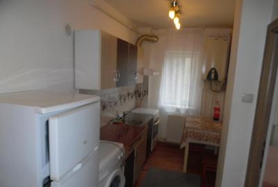Inchiriez apartament 2 camere in Deva, pe str. Minerului, et 1 - 7