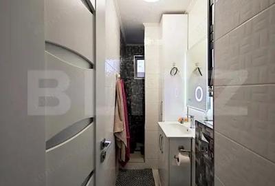 Apartament cu 3 camere semidecomandat în Nufărul