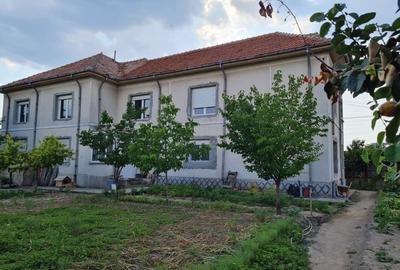 Casă cu 12 camere în Cernele - 2