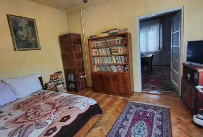 Casă cu 3 camere cu Canalizare în Lunei - 5