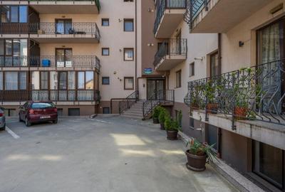 Apartament cu 4 camere decomandat, mobilat în Dobroești