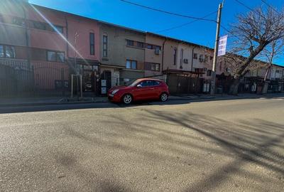 Casă cu 5 camere cu Canalizare în Vatra Luminoasă - 1