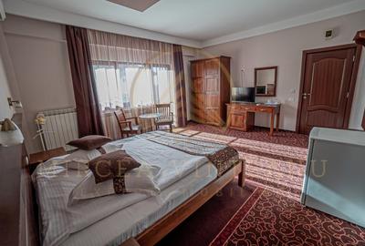 Hotel 3 Stele de Vanzare la  Delfinariu, aproape de Mamaia - 31
