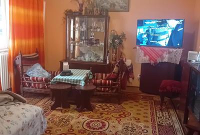 Apartament cu 2 camere decomandat în Dristor - 1