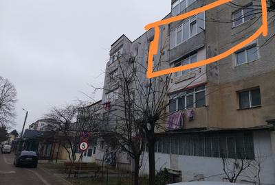 Apartament cu 2 camere semidecomandat în Central - 4