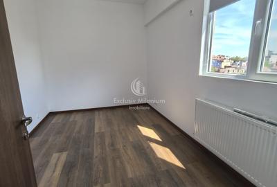 Apartament cu 3 camere semidecomandat în P-ța Romană - 4