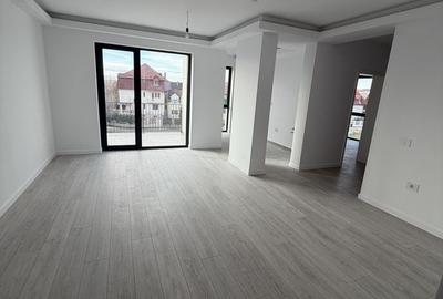 Apartament cu 3 camere decomandat în Central - 6
