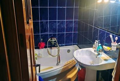 Apartament cu 3 camere decomandat în Central - 2
