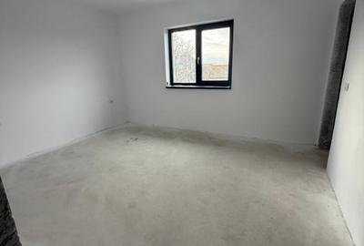 Casă individuală cu 4 camere cu Canalizare în Giroc - 12