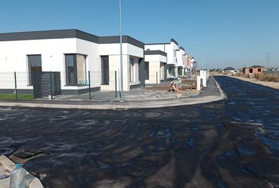 Vila 4 Camere, 454 mp Teren, Complex Exclusivist, Statie STV - 2