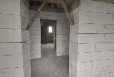 Spațiu comercial, de 836 mp, în Central - 2