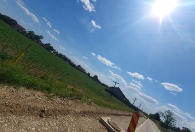 Teren intravilan 1000 mp – asfalt, utilități în apropiere – Moara Vlăsiei - 1