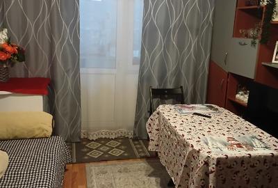Apartament cu 2 camere decomandat în Bărcănești - 2