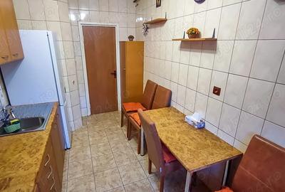 Apartament cu 2 camere semidecomandat în Lujerului