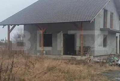 Casă cu Canalizare în Central - 2