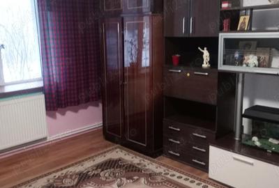 Apartament cu 4 camere decomandat în Dărmănești - 7
