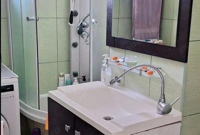 Apartament cu 3 camere semidecomandat în Central - 6