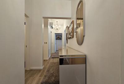 Apartament cu 4 camere decomandat, mobilat în Central - 12