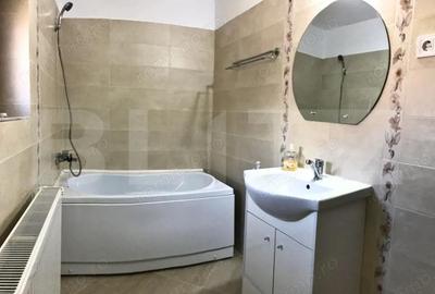 Casă cu Teren 1250 Mp în Central - 18