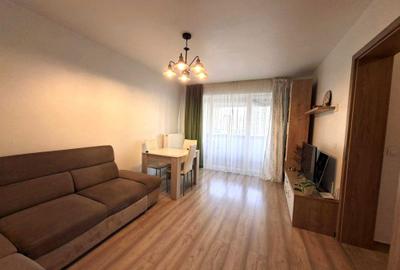Apartament cu 2 camere decomandat, mobilat în Tractorul - 1